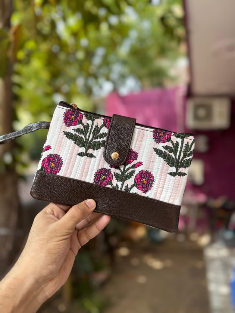 Mughal patti pouch