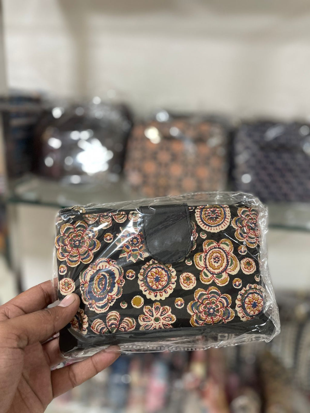 Phool flap wristlet