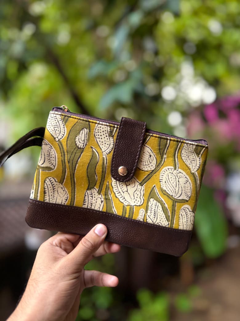 Mustard patti pouch